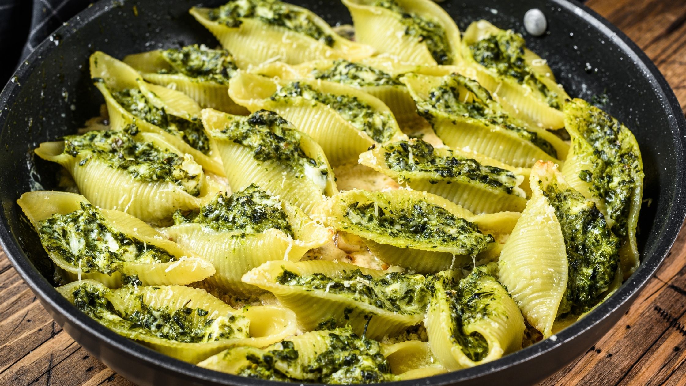 Spinach and Cheese Stuffed Shells