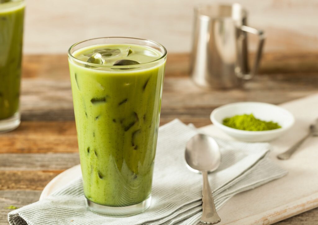 Health Benefits of Matcha: 20 Ways This Green Tea Can Boost Your Well-Being