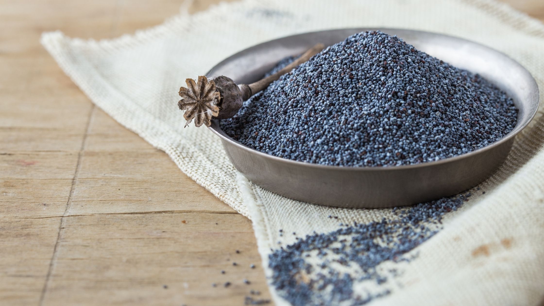 Health Benefits of Blue Poppy Seeds